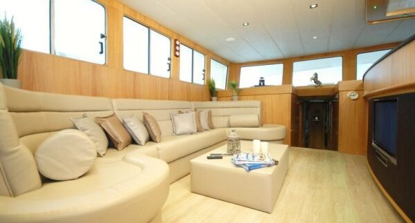 Bodrum'un Favorisi: 20 metre 4 kabin Trawler