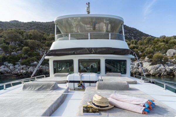 Bodrum'un Favorisi: 20 metre 4 kabin Trawler