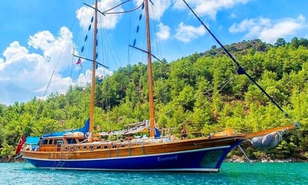 Borina - 30 meter, 8 cabin gulet for rent in Bodrum.