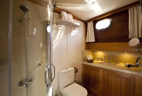 Osman Kurt - 32 mt 8 cabin Bodrum Gulet Deluxe Charter - 11 32 meter, 8 cabin Deluxe Gulet for Rent in Bodrum