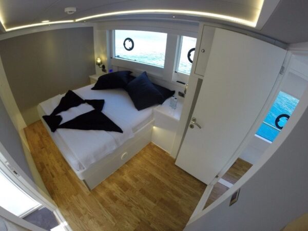 Göcek’te Modern ve Aydınlık: Lüks Trawler Kiralama