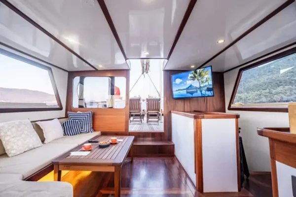 23 metre 5 kabin Bodrum Ekonomik Tekne Kiralama