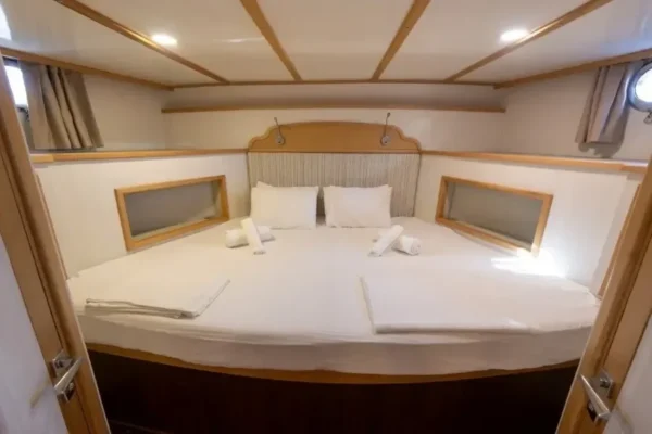 24 metre 5 Kabin Bodrum Mavi Yolculuk Teknesi