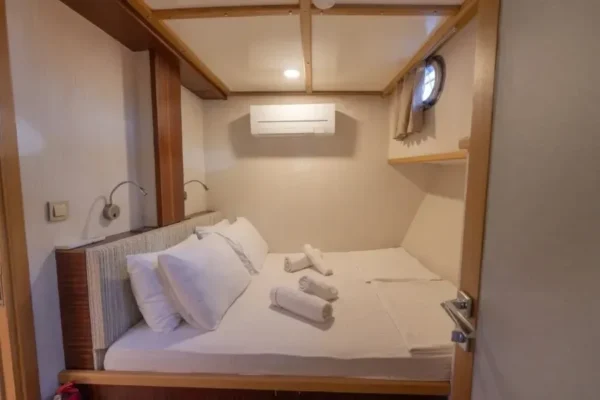 24 metre 5 Kabin Bodrum Mavi Yolculuk Teknesi