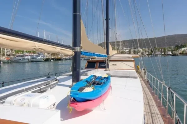 24 metre 5 Kabin Bodrum Mavi Yolculuk Teknesi