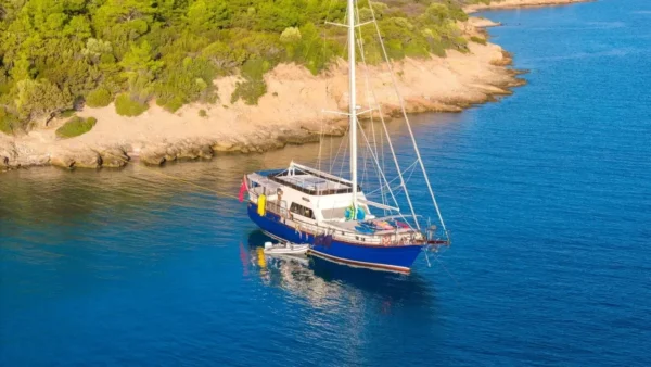 24 metre 6 Kabin Bodrum Tekne Kiralama