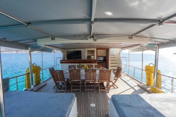 24 metre 6 Kabin Bodrum Tekne Kiralama