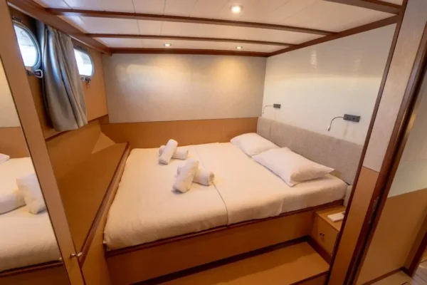 24 metre 6 Kabin Bodrum Tekne Kiralama