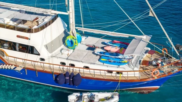 24 metre 6 Kabin Bodrum Tekne Kiralama