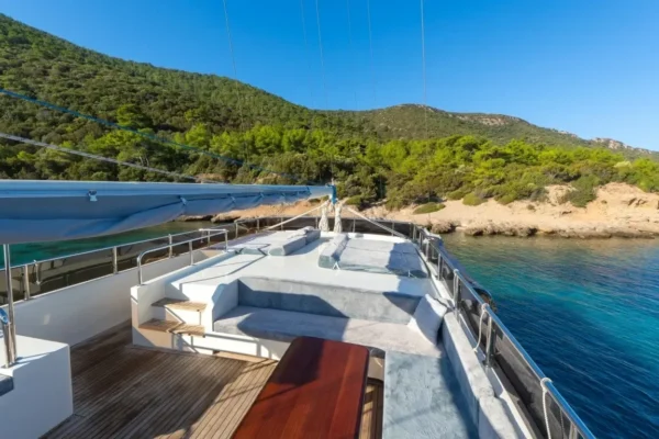 24 metre 6 Kabin Bodrum Tekne Kiralama