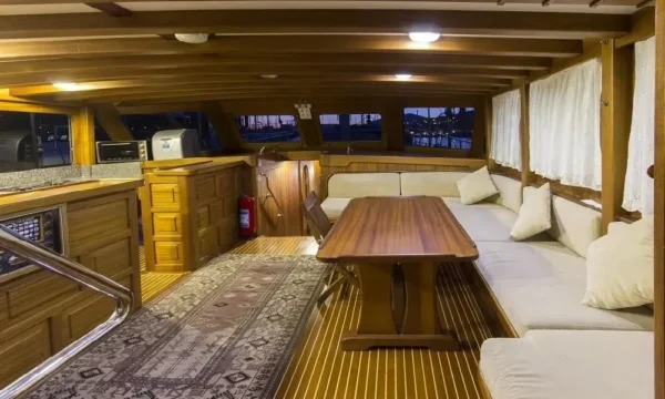 26 metre 6 kabin Bodrum Lüks Tekne Kiralama