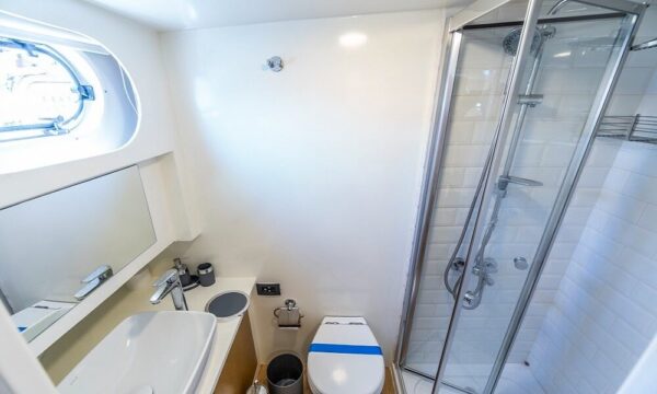 28 metre 6 kabin Bodrum DeLüks Tekne Kiralama-20 28 metre 6 kabin Bodrum DeLüks Tekne Kiralama