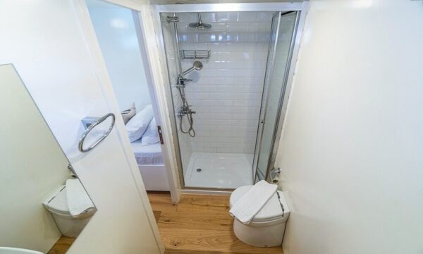 28 metre 6 kabin Bodrum DeLüks Tekne Kiralama-25 28 metre 6 kabin Bodrum DeLüks Tekne Kiralama