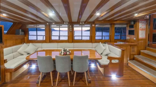 28 metre 6 kabin Bodrum Delux Tekne Kiralama - 10 28 metre 6 kabin Bodrum Delux Tekne Kiralama