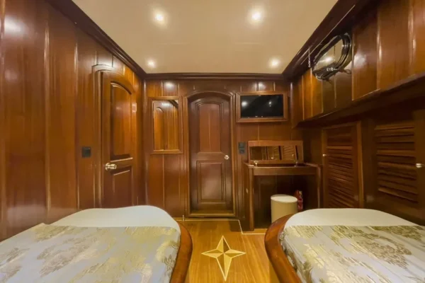 29-meter, 6-cabin Deluxe Gulet Charter in Marmaris
