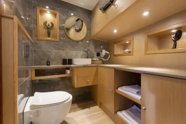 29-meter, 6-cabin Deluxe Gulet Charter in Marmaris