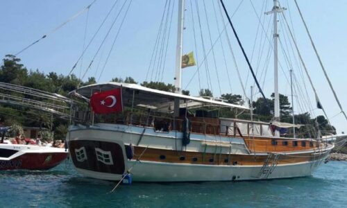 24 metre 16 kişi Kemer Kiralık Gulet