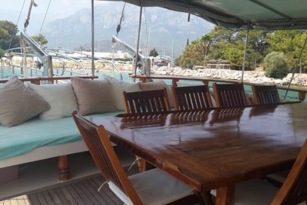 24 metre 8 double kabin Kemer Kiralık Gulet-7 24 metre 16 kişi Kemer Kiralık Gulet